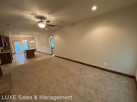 4th image of 12720 NW 137th St