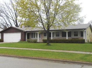 1721 Highview St, De Pere, WI 54115