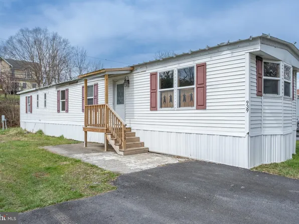 939 Pintail Dr, Newport, PA 17074