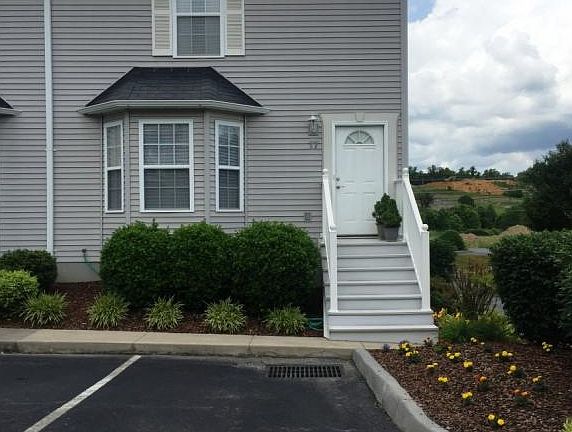 2nd image of 147 Old State Route 34 Unit 17