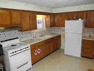 2nd image of 2252 Robin Rd