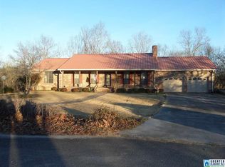 699 Hilltop Rd, Warrior, AL 35180