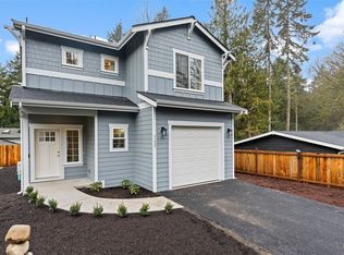 21855 Wavecrest Ave NE, Poulsbo, WA
