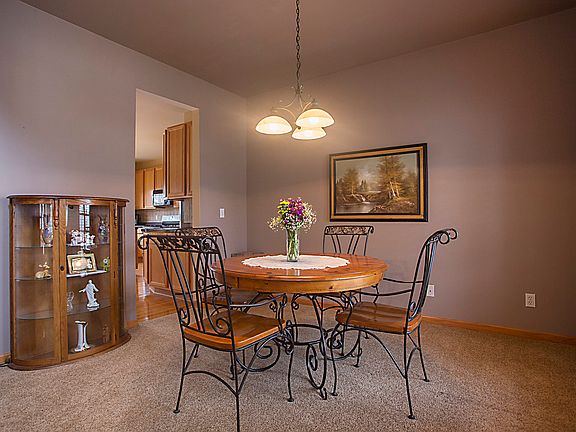 4th image of 39W338 W Burnham Ln