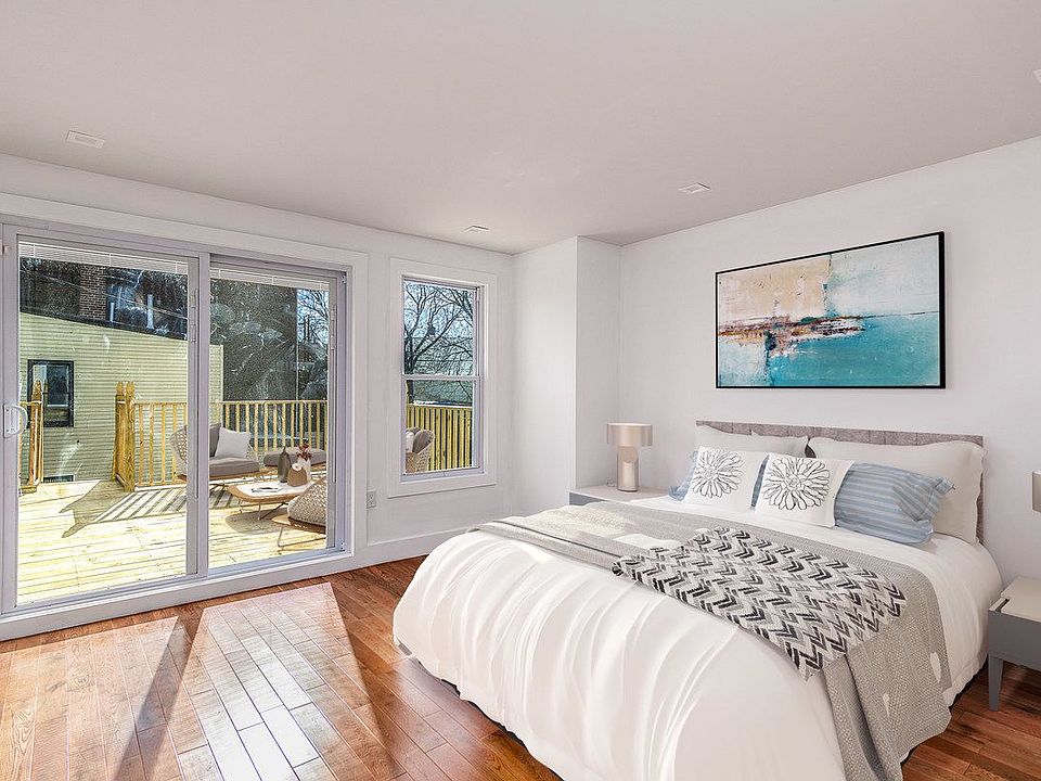 2nd image of 626 Liberty Ave