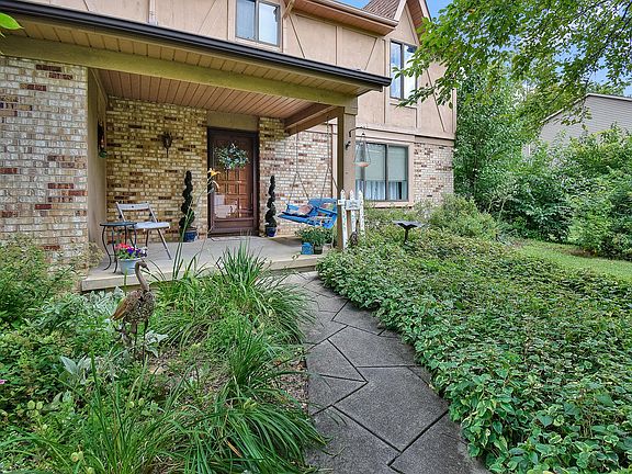 3rd image of 12800 Stonecreek Dr