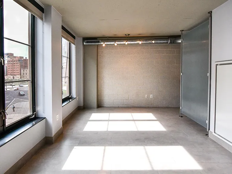 Light and Bright Living Space