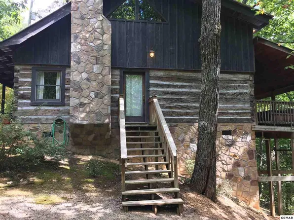 3608 Locust Ridge Rd, Sevierville, TN 37876