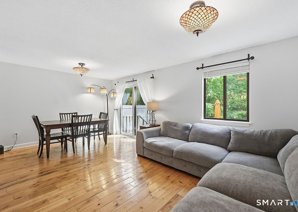1st image of 44 Conestoga Way #44
