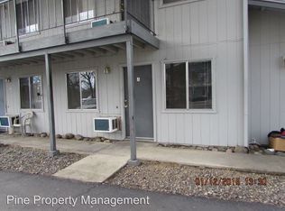 237 Boulder Creek Dr APT A, Redding, CA 96003