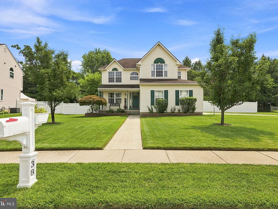 1st image of 38 Vance Ave