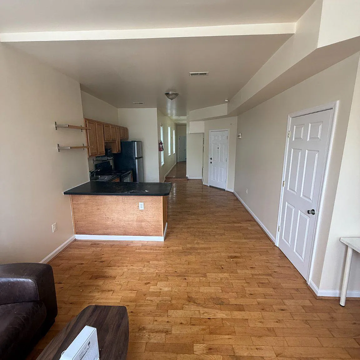 2 bed, 1.0 bath, 1000 sqft, $1,425 — Photo 4