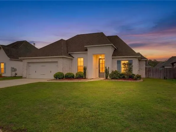 7020 Ring Neck Dr, Madisonville, LA 70447