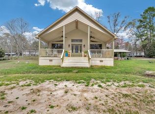 115 Lake Crest Dr, Etoile, TX 75944