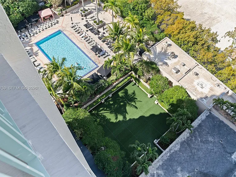 3350 SW 27th Ave #1806 — Photo 33