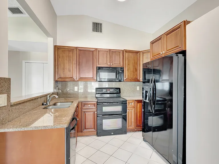5048 Brian Blvd — Photo 17