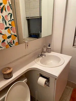 Rented by Bond New York | media 39