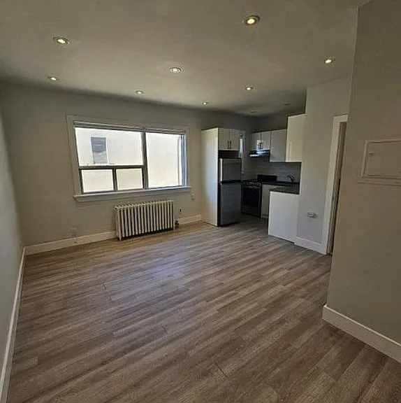 1566 Avenue Rd #203 — Photo 7