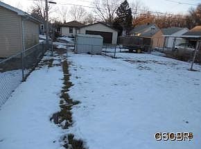 3rd image of 4131 Van Buren St