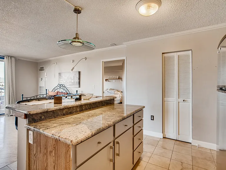 1301 Speer Blvd #7 — Photo 11