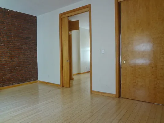 Rented by Bohemia Realty Group | media 17