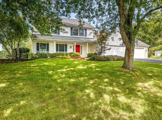 10230 Heatherridge Ln, Rockford, IL 61107