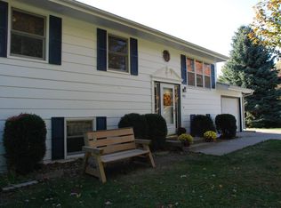 815 20th Ave, Coralville, IA 52241