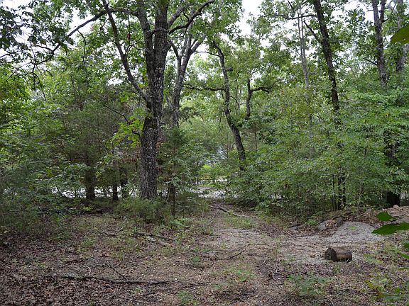 5th image of 91 Shady Cove Ln
