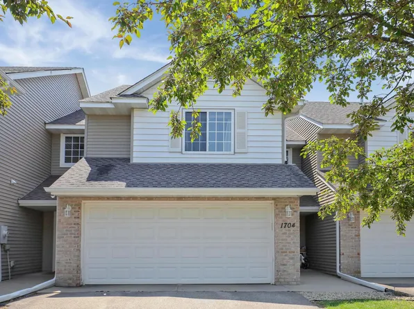 1704 Talon Trl, Eagan, MN 55122