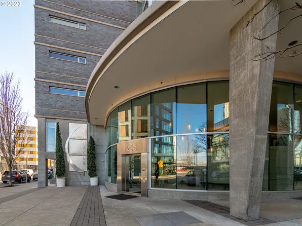 1255 NW 9th Ave APT 503, Portland, OR 97210