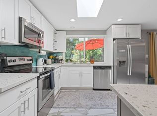 14243 111th Ave NE, Kirkland, WA 98034