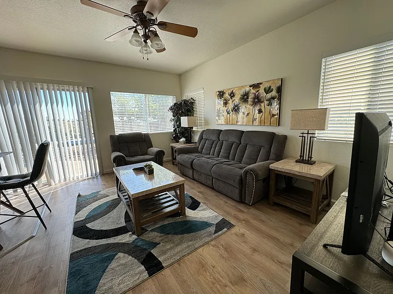 1670 Saturno Heights Dr — Photo 14