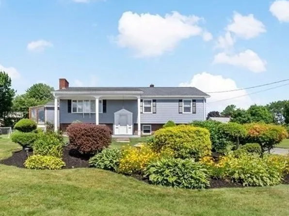 119 Prospect St, Somerset, MA 02726