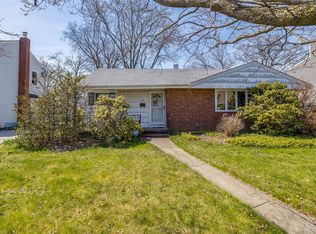36 Seitz Drive, Bethpage, NY 11714