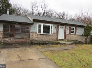 3733 Canterbury Rd, Harrisburg, PA 17109
