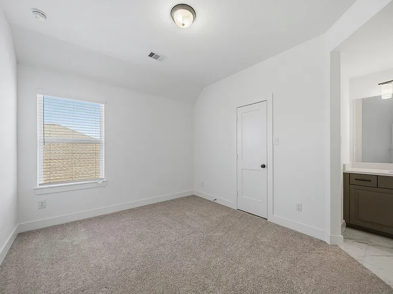 7422 Netherfield Ln — Photo 19