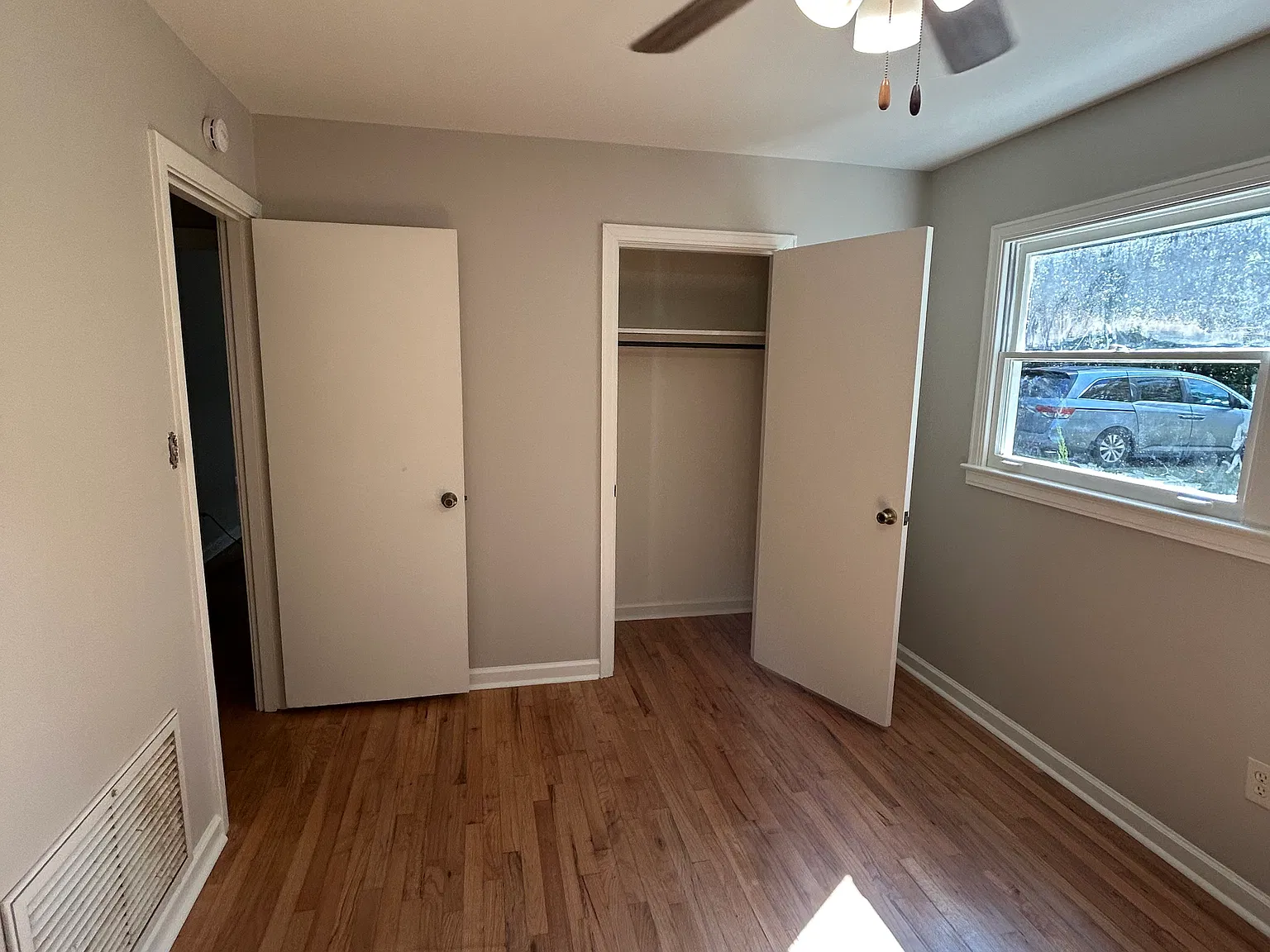 3 bed, 1161 sqft, $1,350 — Photo 4