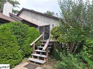 31 E Constance St, Columbus, NC 28722