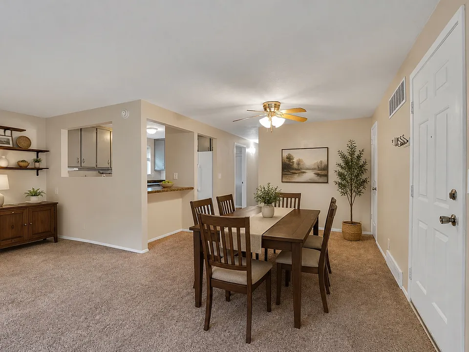 8108 S Cottonwood Hills Cir #7