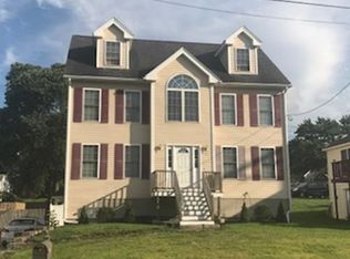 71 Bennington St, Haverhill, MA 01832