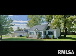 2439 53rd St #A, Moline, IL 61265