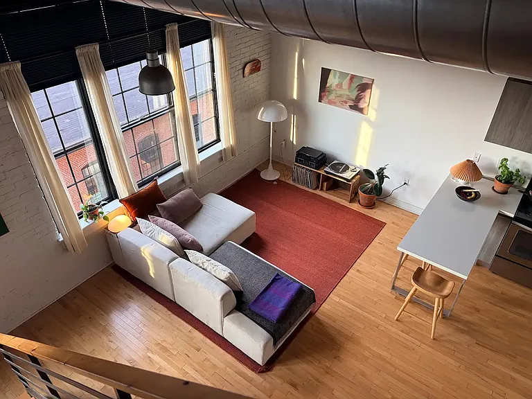 36 Cromwell St #403 — Photo 5