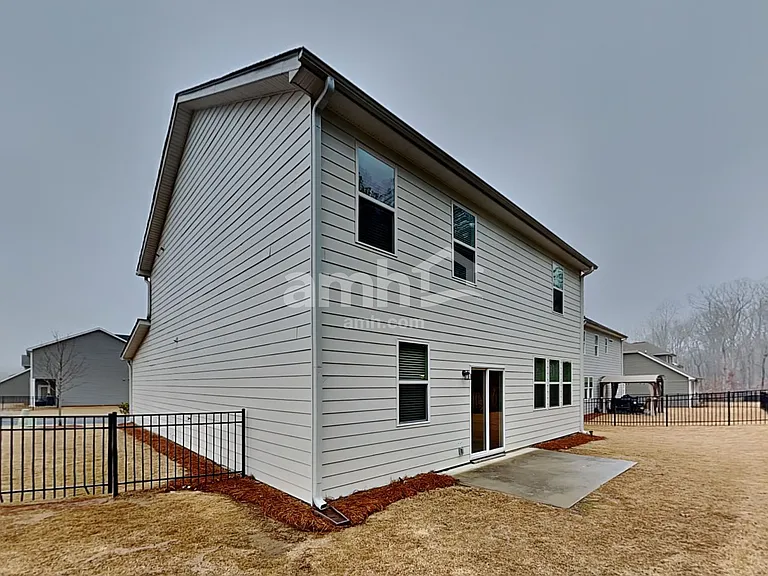 136 Rivulet Dr — Photo 31