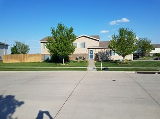 49 La Platte Rd, Kearney, NE 68845