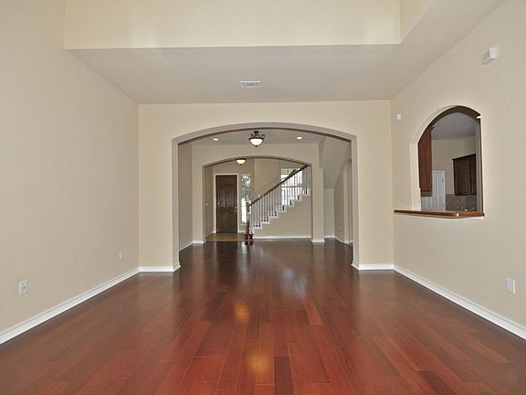 4th image of 22214 Park Summit Cv