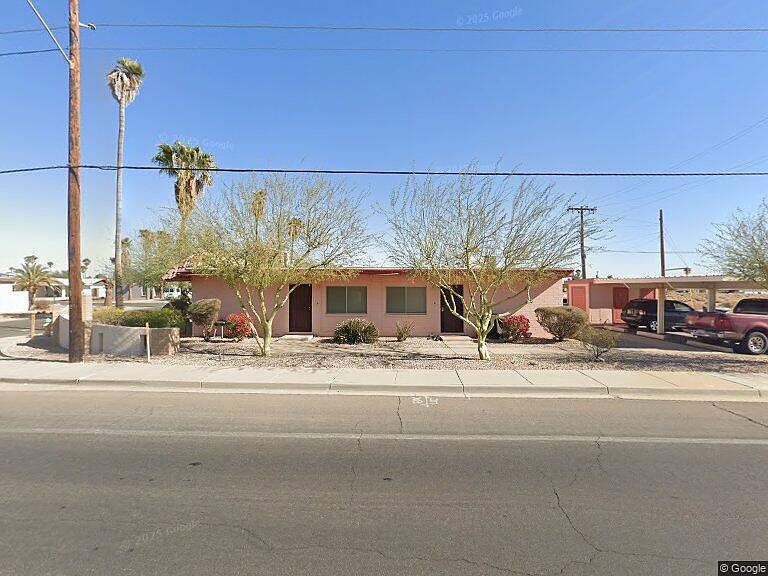 Front of 1101 East Cordova Ave 
facing Trekell Road