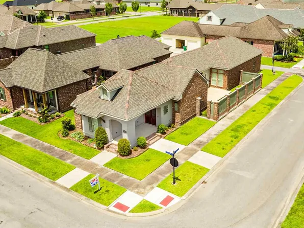 200 Rue Beaumont, Thibodaux, LA 70301
