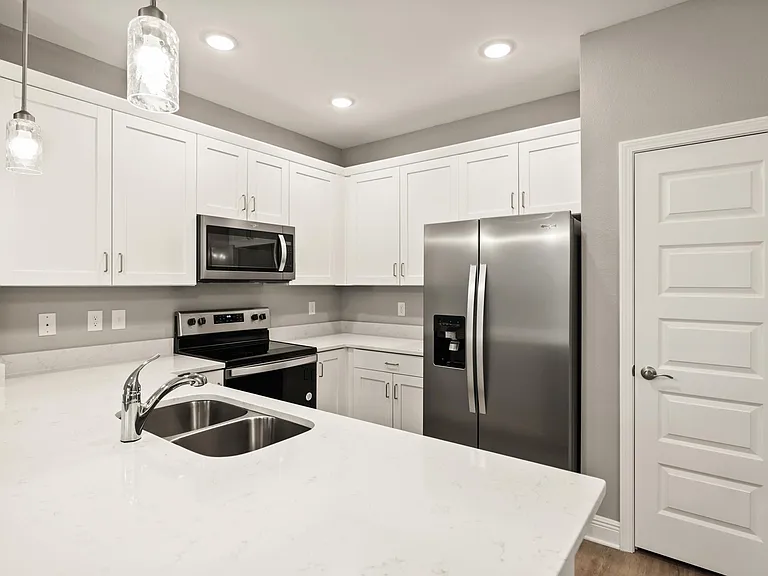 319 Carmel Dr #6-1 — Photo 35