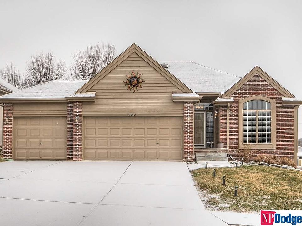 1st image of 2512 Tulip Ln