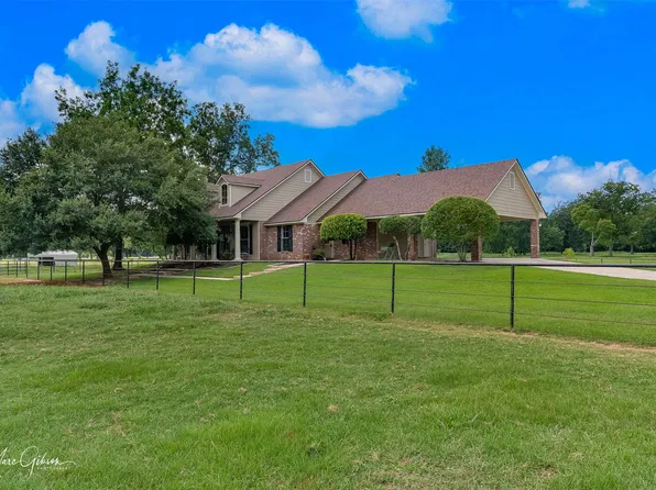 2675 Swan Lake Rd, Bossier City, LA 71111